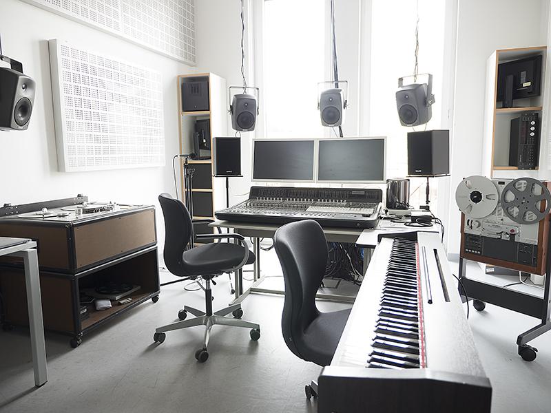 ComputerStudio Studio11