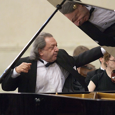Der Pianist Alexander Bonduryanski.