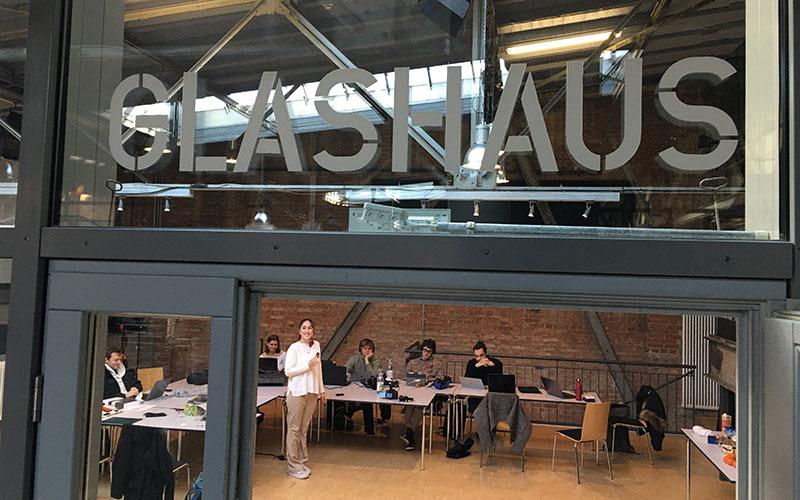 Die OnlineRedaktion des IMJ beim Eclat-Festival in Stuttgart