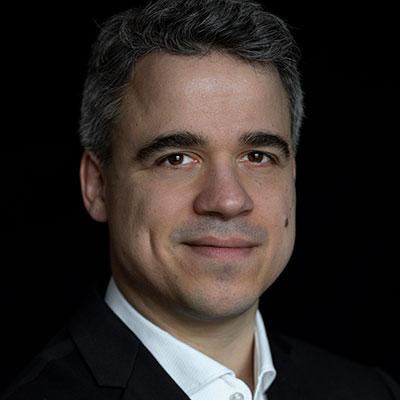 Portrait von Prof. Alexander Fleischer