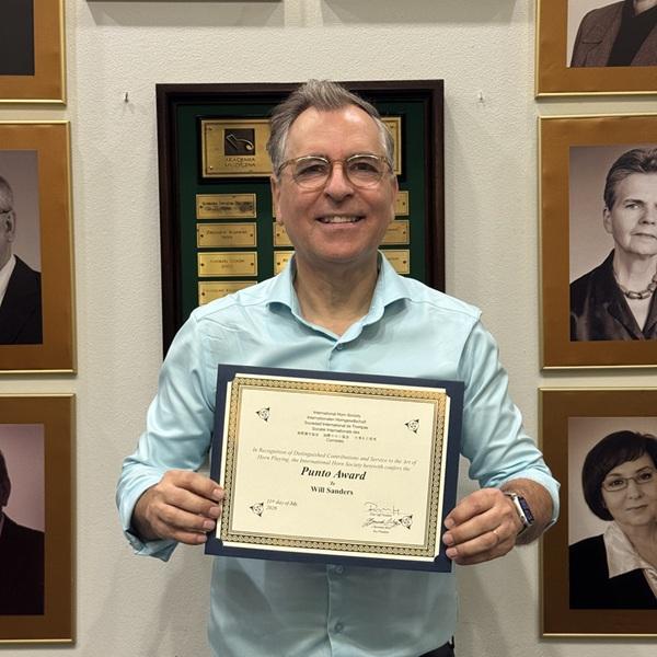 Will Sanders mit Urkunde© IHS International Horn Society 
