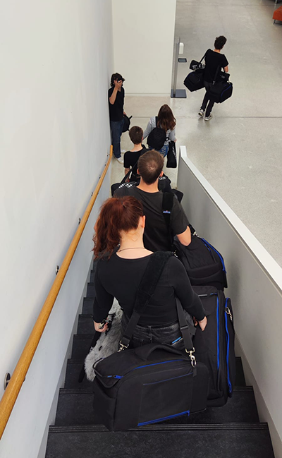 Sie Studierenden des IMJ auf dem Weg nach Schwetzingen